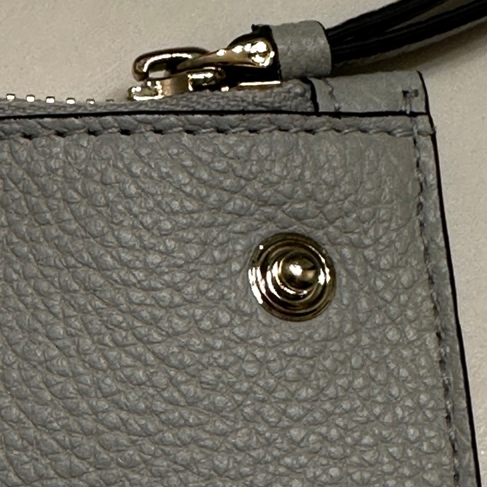 Salvatore Ferragamo Grey Pebbled Leather Wristlet Purse Insert Made in Italy - Picture 6 of 7